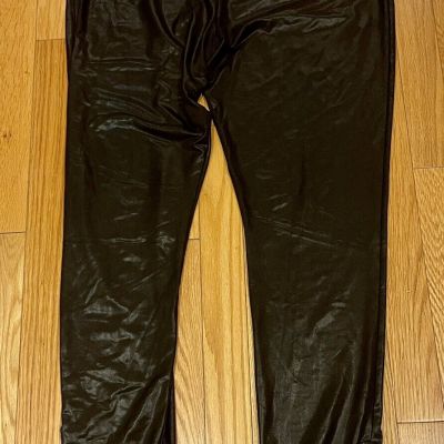 French Connection NWOT Black Shiny Pull On Leggings With Ankle Zip, Size L