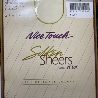 Nice Touch Silken Sheers Thigh-Hi Pearl Stockings Size Medium
