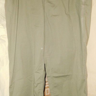 NWT 24W STYLE & CO PULL ON ANKLE PANT 97perc COTTON OLIVE SPRIG GREEN