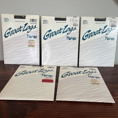 Hanes Womens Pantyhose Great Legs Sheer Sandlefoot EF 690 Black Vintage Y2K Lot