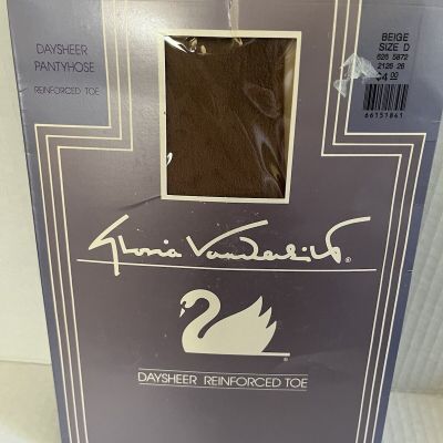 Gloria Vanderbilt Hosiery Beige Size D Vintage Pantyhose Daysheer USA