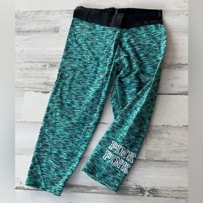 VS PINK Teal Pattern Ultimate Capri Crop Workout Leggings Small