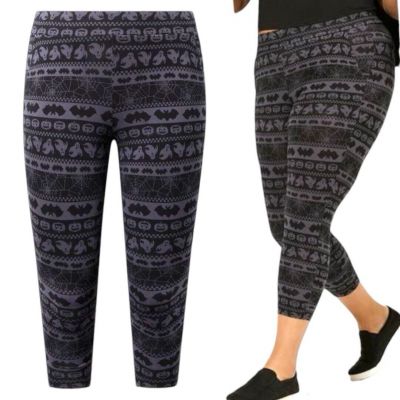 TORRID SpiderWebs,Bats,Ghosts, Crop Signature Pocket Premium Legging NWT Size 3X