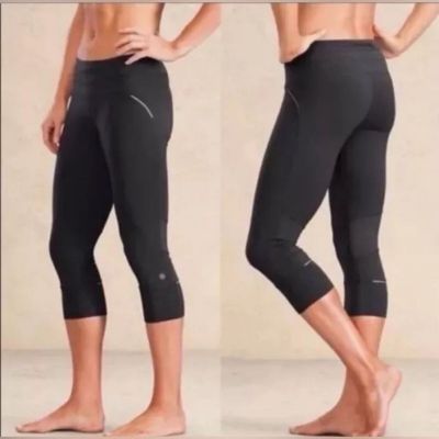 Athleta Women Black Relay Capri Crop Tight Leggings Reflectors S Style 862109