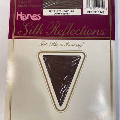 Vintage Hanes Silk Reflections Silky Sheer Town Taupe AB Pantyhose NOS