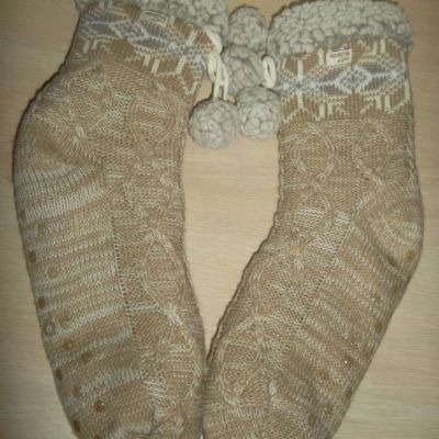 WOMEN'S INSULATED FOOT WARMERS-SIZE OSFM/BROWN-WHITE/USED LIGHTLY