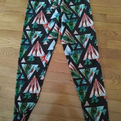 Geometric Print Black Leggings Size Plus Size