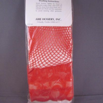 NEW AIRE Hosiery Woman Plus Red Lace Top Fishnet Thigh Hi Highs Hosiery Sz Queen