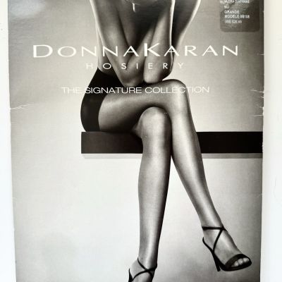 Donna Karan Hosiery Signature Collection Ultra Sheer Sandalfoot Nude Tall 0B108