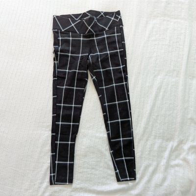 TORRID Pixie Black Plaid Leggings size 00 Plus