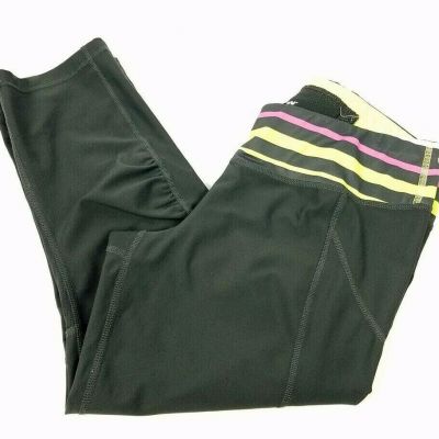 Xersion Women's Fitted Leggings Capri Pants Gray & Striped Waist Size Medium