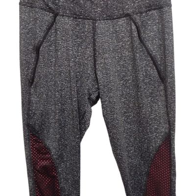 Game Time Women's Leggings Size Medium Black With Pink Accents Capri Workout