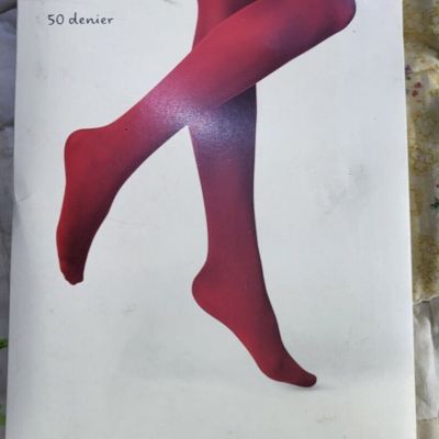 A New Day Womens 50 Denier Opaque Tights - Red - S/M