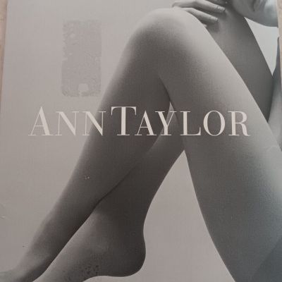 ANN TAYLOR - Sheer Control Top Pantyhose with Lycra - Medium INK