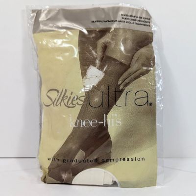 Silkies Ultra Knee-Hi's Queen Size White 131404 USA Made Graduated Compression