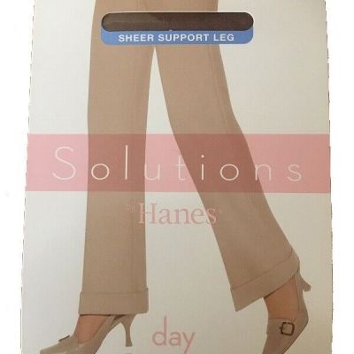 Hanes Women's Solutions 2 Pair Pack, Support Knee Highs, Fits S/M/L Honey