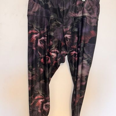 RB XL womens exercise leggings, purple and brown, capri style legs, excellent