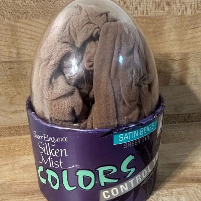 VTG L’eggs Sheer Elegance Silken Mist Pantyhose Satin Beige Size A