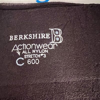 2 Pair 1960's BERKSHIRE VINTAGE NYLON STOCKINGS Actionwear 600