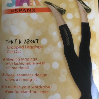 Spanx XL Tout & About Back Drop Black  Cropped Cut Out Leggings Style SHO715 NWT