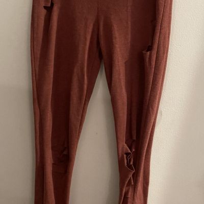 Windsor women's/teenagers leggings maroon sz S- fashionable rips on them A21