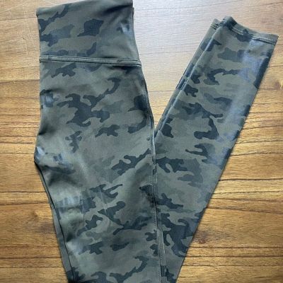 Spanx  Army Green Camouflage Compression Leggings Size Medium Faux Leather