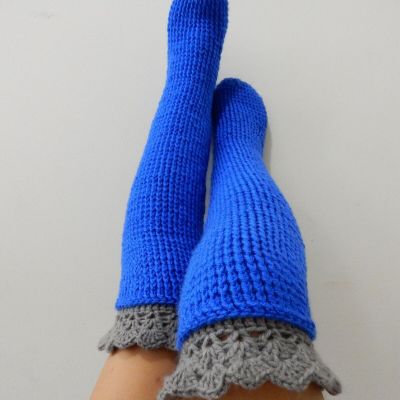 crochet gray trim blue stockings adult size 5-6