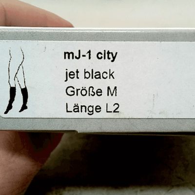Mediven City MJ24523 Regular Pair Calf 15-20mm Ct Jet Black, Medium, MJ-1 City