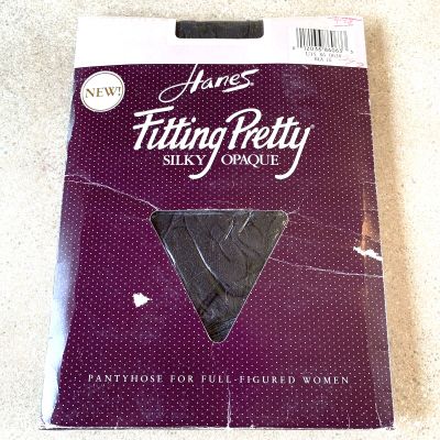 Hanes Pantyhose Fitting Pretty Silky Opaque Sandalfoot Black Size 1X Style 782