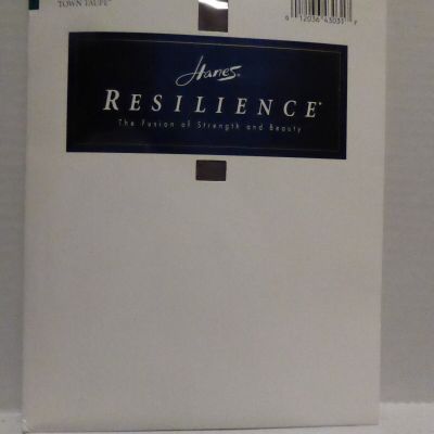 Hanes Resilience Control Top Style D01 Size CD Town Taupe Pantyhose