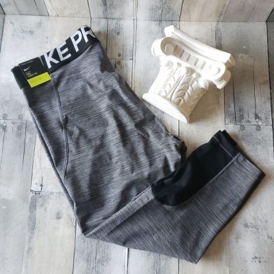 NWT - Nike Plus Size Pro Cropped Gray/Black Leggings - Size 1X