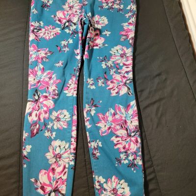 Time and Tru Fashion Floral Jeggings Preowned Large 12 -14 Preowned