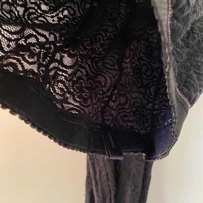 Wolford Black Lace Tights ~ Medium ~ Wien ~ Paris ~ London. Hard to Find $$$