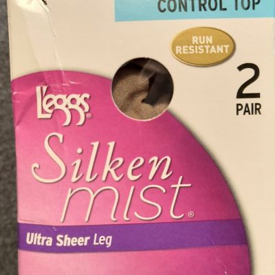 L'eggs Silken Mist Women's Ultra Sheer Run Resistant 2pk Pantyhose Nude Size A
