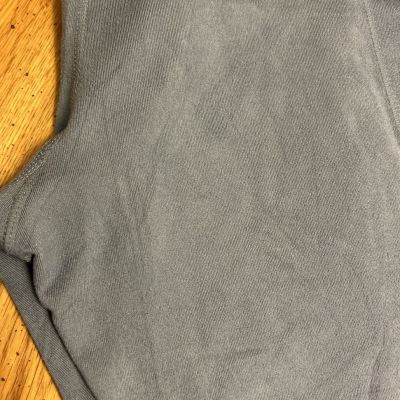 Athleta Women's Sonar Gray Capri/Crop Pants, Size Small, Style #63291