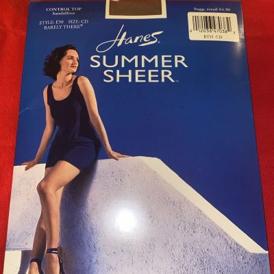 Hanes Summer Sheer Control Top  Sandalfoot stockings Tan  Size CD