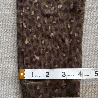Spanx Look At Me Now Leggings Women's Size Medium Olive Leopard Style FL3515