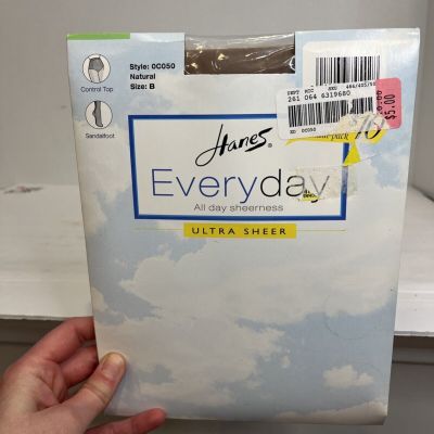 Hanes Everyday Ultra Sheer Pantyhose Natural Size B