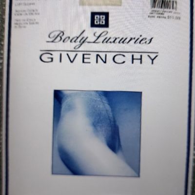 Givenchy Pantyhose Body Luxuries Pantyhose Luxury Toning Sheer Ivorie Size B NIP