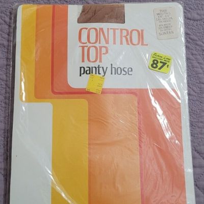 Control Top Panyhose Suntan Med/Tall 5'4