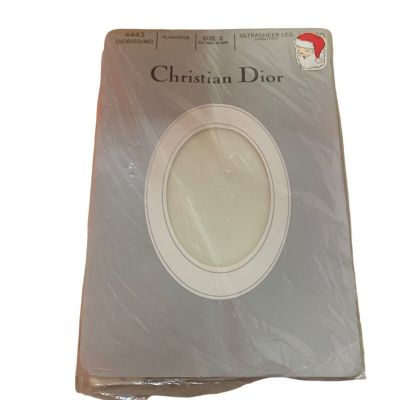Christian Dior Alabaster Diorsissimo Ultrasheer Leg Pantyhose Size B