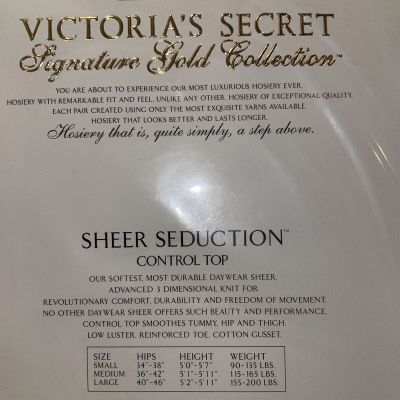Victoria's Secret Signature Gold Sheer Seduction Sz Small Color Cream 7722 - 10