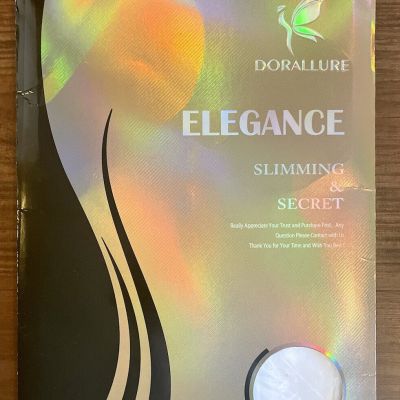Dorallure Elegance White Lace Top Thigh High Nylon Stockings Size A/B New