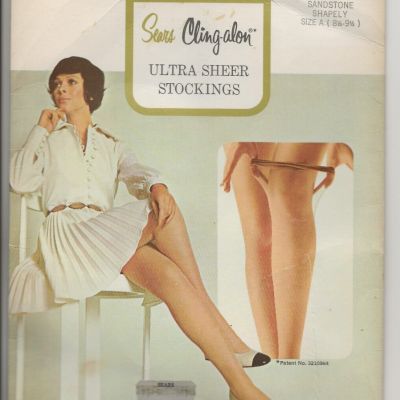 NOS Sears Best Cling-alon Ultra Sheer Stockings Sandstone Size A (8 1/2 - 9 1/2)