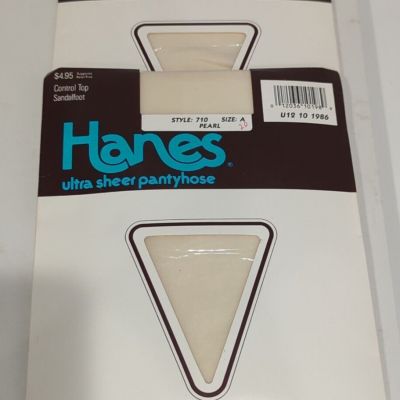 Hanes Ultra Sheer Pantyhose vintage Control Top  Sandalfoot 710 Pearl Size A NOS