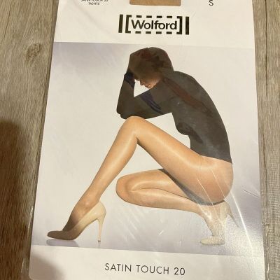 Wolford Women's US Small Satin Touch 20 Tights Cosmetic *SEALED*