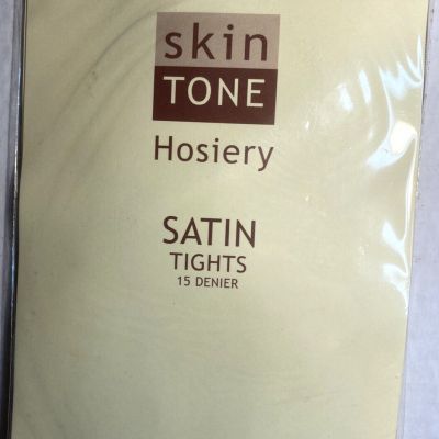 SKIN TONE Hosiery.  Ambra Size 4, Satin Tights. 15 Denier-New Old Stock. Lot 1-D