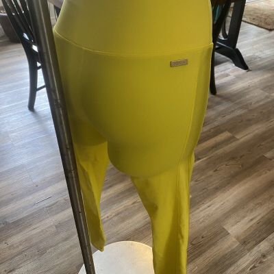 Alala Size XS Bright Neon Yellow Leggings