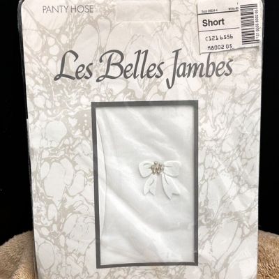 Les Belles Jambes Nylons Pantyhose 1 Pair SZ Short White w Bow & Pearls