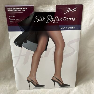 Hanes Silk Reflections Silky Sheer Non Control Top 716 EF Barely Black New